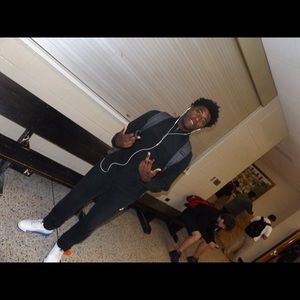 Meet your Posher, Nigel